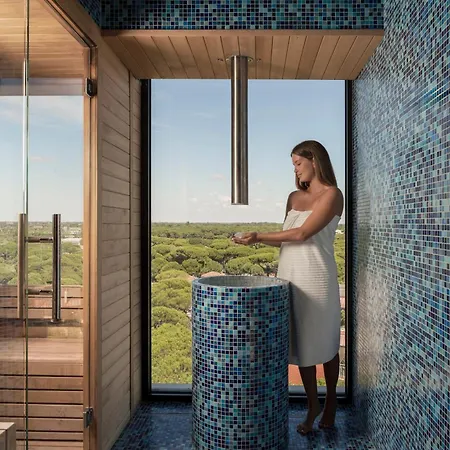 Bolina & Szálloda Milano Marittima