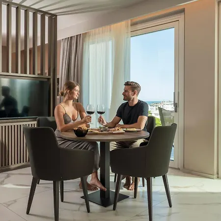 Отель Bolina & Морской Милан