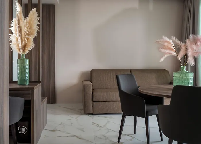 Отель Bolina & Морской Милан